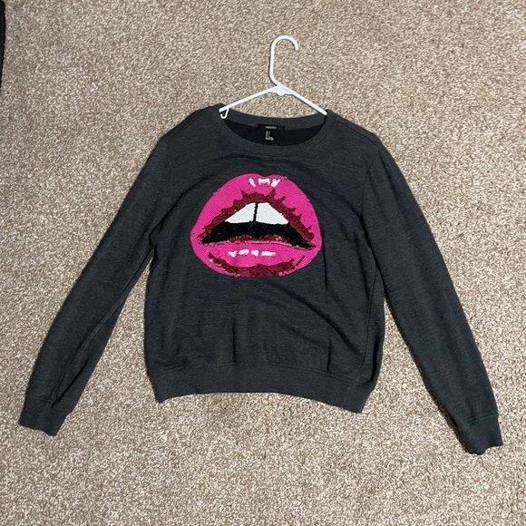 Barley worn forever 21 large sweatshirt - Picture 1 of 3